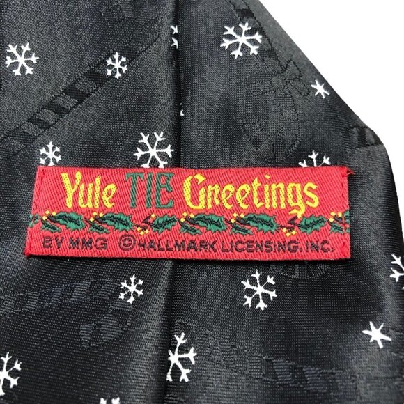 Vintage Hallmark Christmas Necktie 4" Tie Santa Claus and Reindeer Sled EUC - Picture 4 of 6